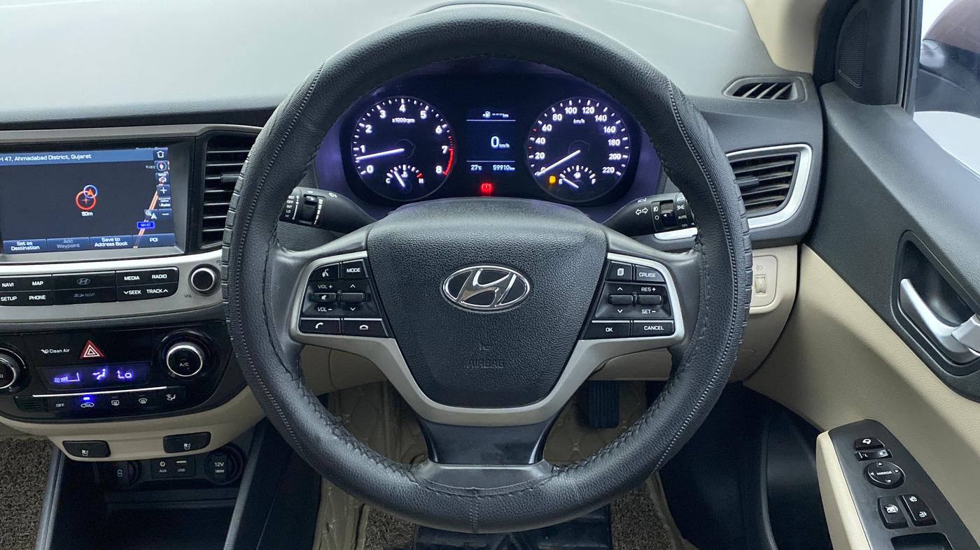 2018 Hyundai Verna 1.6 VTVT SX O, Petrol, Manual, 59,910 km, Steering Wheel Close Up