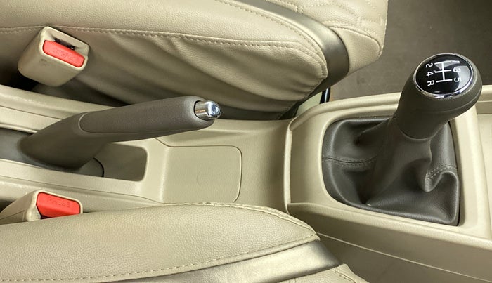 2020 Maruti Ertiga VXI SHVS, Petrol, Manual, 13,215 km, Gear Lever