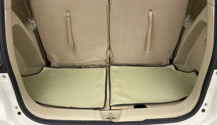 2020 Maruti Ertiga VXI SHVS, Petrol, Manual, 13,215 km, Boot Inside