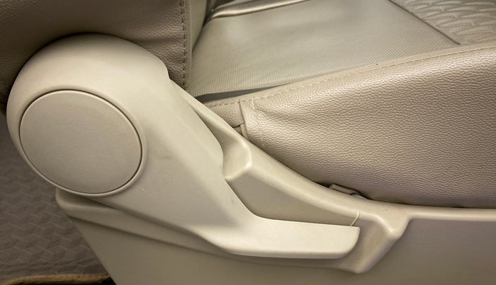 2020 Maruti Ertiga VXI SHVS, Petrol, Manual, 13,215 km, Driver Side Adjustment Panel