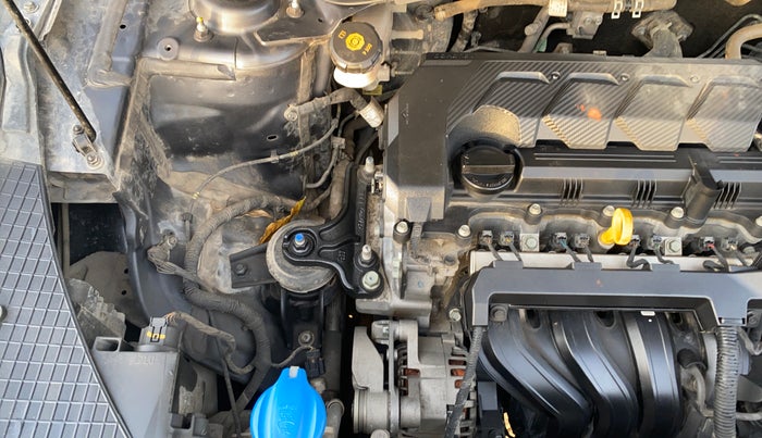 2021 KIA SELTOS HTX ANNIVERSARY EDITION 1.5 PETROL CVT, Petrol, Automatic, 1,01,026 km, Engine View - Right