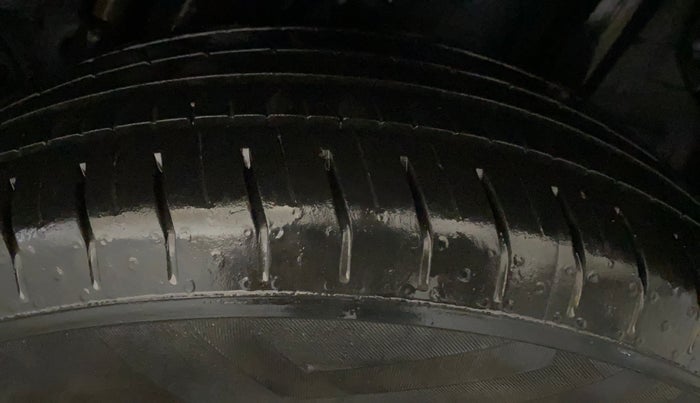 2022 Hyundai VENUE S 1.2, Petrol, Manual, 11,694 km, Left Rear Tyre Tread