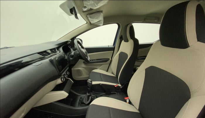 2023 Renault TRIBER RXT, Petrol, Manual, 4,758 km, Right Side Front Door Cabin