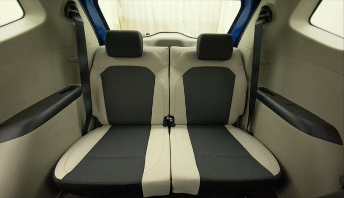 2023 Renault TRIBER RXT, Petrol, Manual, 4,758 km, Third Seat Row ( optional )