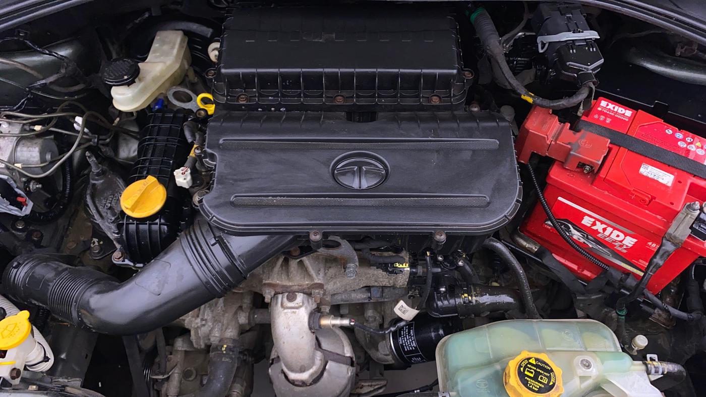 2022 Tata TIAGO NRG XZ AMT, Petrol, Automatic, 39,786 km, Engine View