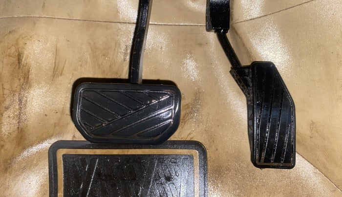 2018 Maruti Dzire ZXI AMT, Petrol, Automatic, 61,757 km, Pedals