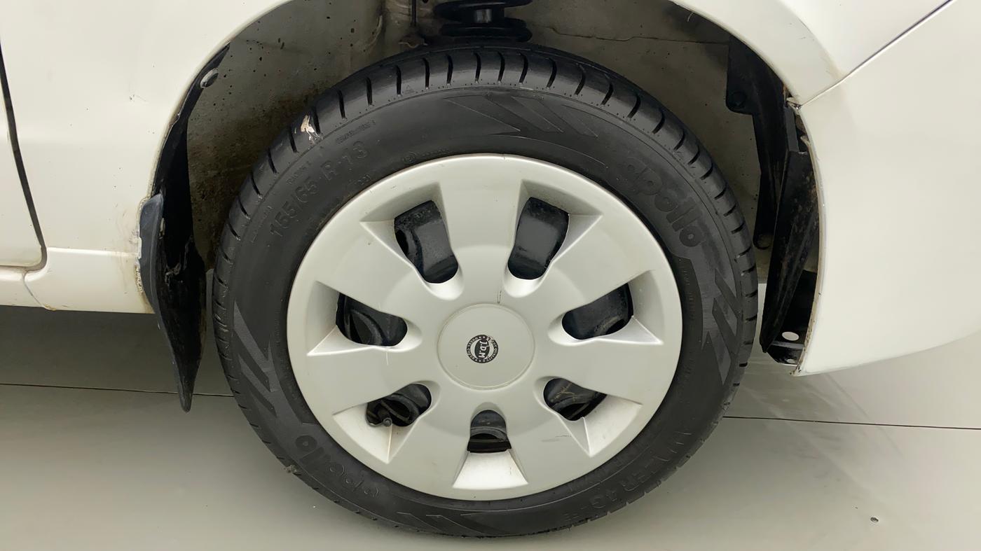 2011 Maruti Alto K10 VXI, Petrol, Manual, 93,510 km, Right Front Wheel