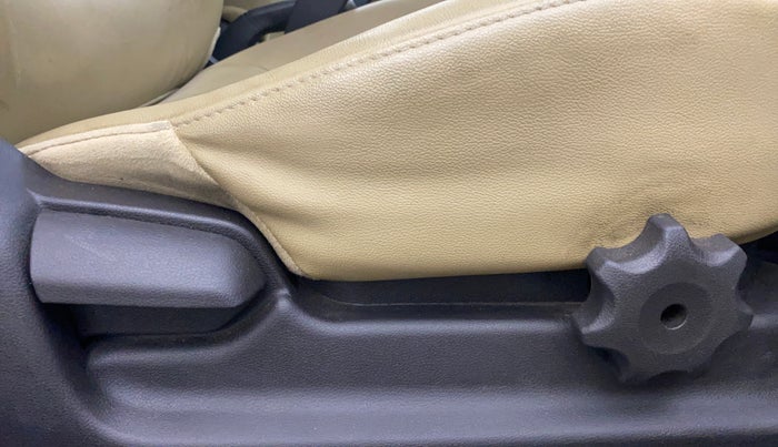 2016 Hyundai Verna FLUIDIC 1.6 CRDI SX AT 4S, Diesel, Automatic, 1,26,756 km, Driver Side Adjustment Panel