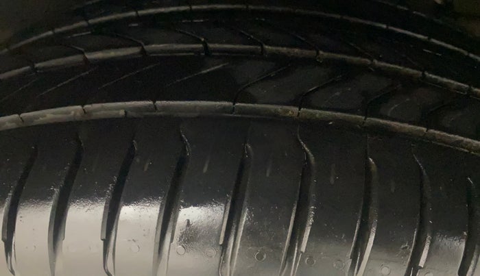 2022 Maruti S Cross ZETA 1.5, Petrol, Manual, 13,511 km, Right Front Tyre Tread