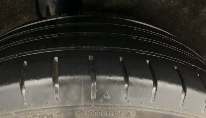 2018 Maruti Baleno ZETA PETROL 1.2, Petrol, Manual, 61,284 km, Right Rear Tyre Tread