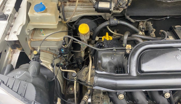 2016 Renault Kwid RXT 0.8, Petrol, Manual, 43,872 km, Engine View - Right