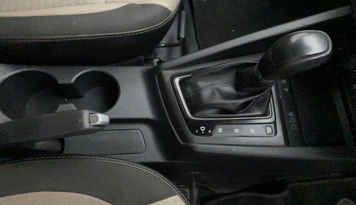 2019 Hyundai Elite i20 SPORTZ PLUS  1.2 CVT, Petrol, Automatic, 20,381 km, Gear Lever