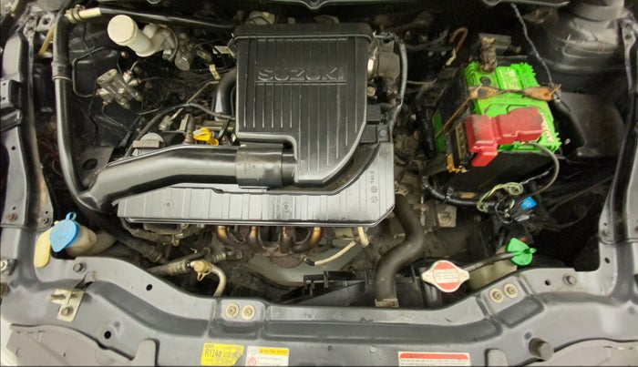 2015 Maruti Swift LXI (O), Petrol, Manual, 67,718 km, Open Bonet