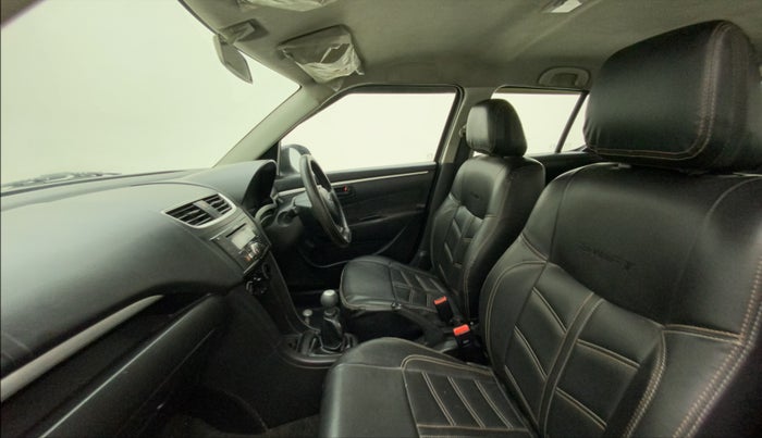 2015 Maruti Swift LXI (O), Petrol, Manual, 67,718 km, Right Side Front Door Cabin