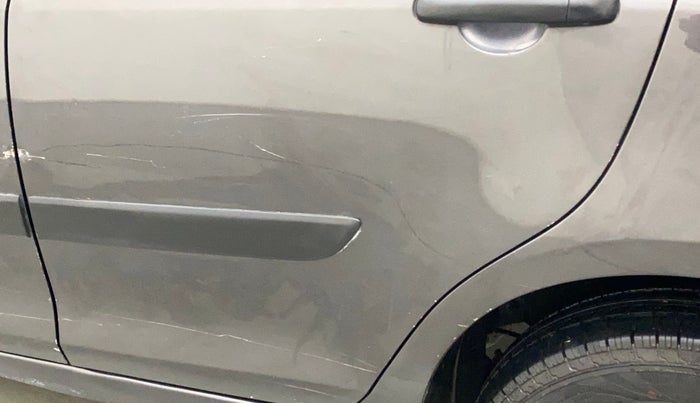 2015 Maruti Swift LXI (O), Petrol, Manual, 67,718 km, Rear left door - Minor scratches