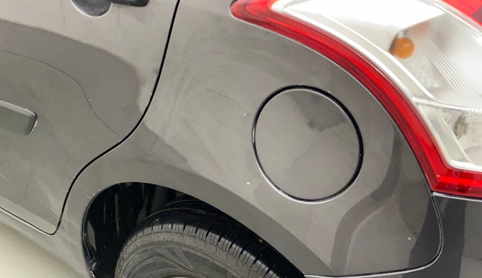 2015 Maruti Swift LXI (O), Petrol, Manual, 67,718 km, Left quarter panel - Minor scratches