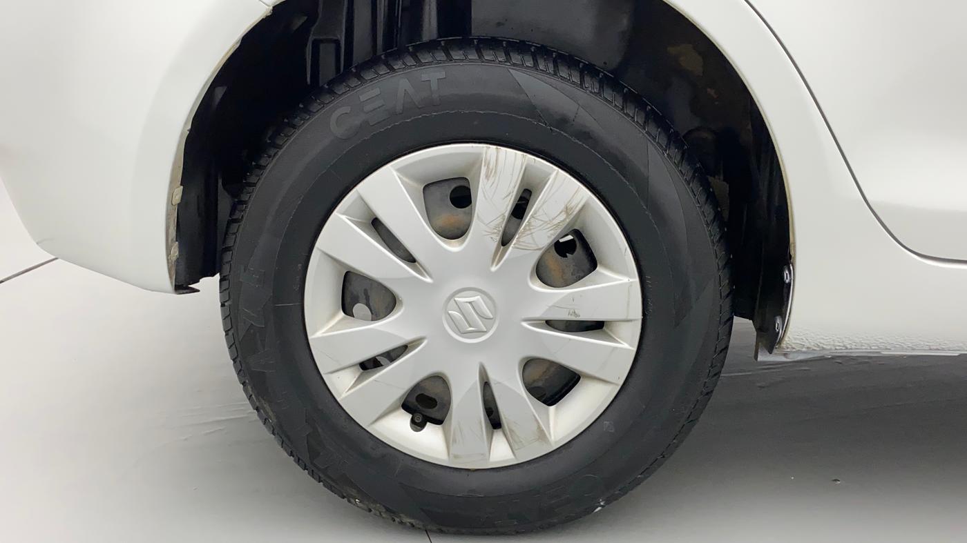 2014 Maruti Swift Dzire VXI, Petrol, Manual, 42,752 km, Right Rear Wheel