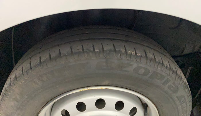 2021 Tata ALTROZ XE PETROL, Petrol, Manual, 36,124 km, Right Rear Tyre Tread