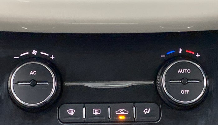 2020 Tata NEXON XZ+ 1.5, Diesel, Manual, 37,643 km, Automatic Climate Control