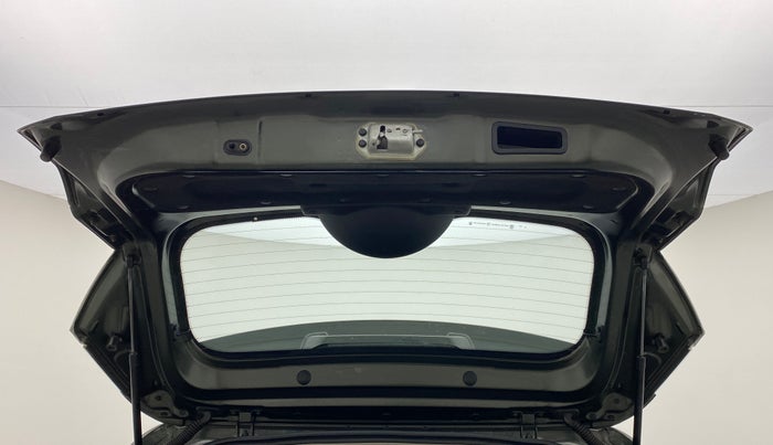 2020 Tata NEXON XZ+ 1.5, Diesel, Manual, 37,643 km, Boot Door Open