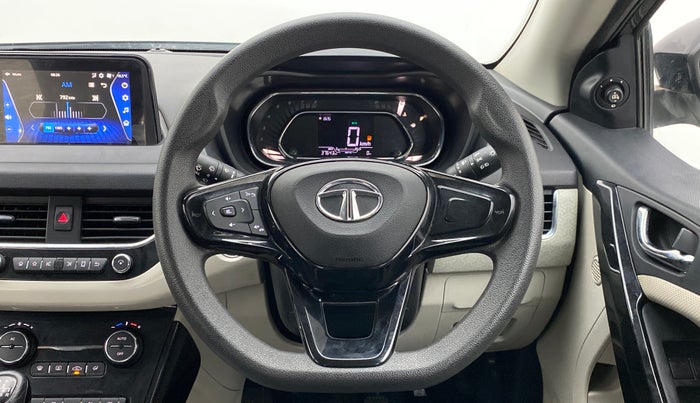 2020 Tata NEXON XZ+ 1.5, Diesel, Manual, 37,643 km, Steering Wheel Close Up