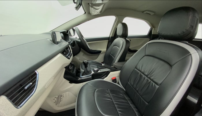 2020 Tata NEXON XZ+ 1.5, Diesel, Manual, 37,643 km, Right Side Front Door Cabin
