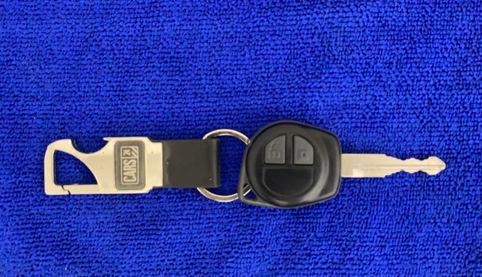 2013 Maruti Swift Dzire VXI, Petrol, Manual, 34,929 km, Key Close Up