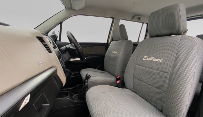 2014 Maruti Wagon R 1.0 LXI, Petrol, Manual, 25,629 km, Right Side Front Door Cabin