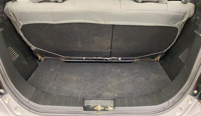 2014 Maruti Wagon R 1.0 LXI, Petrol, Manual, 25,629 km, Boot Inside