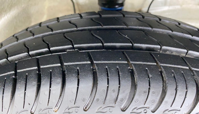2021 Maruti S PRESSO VXI PLUS, Petrol, Manual, 4,614 km, Right Front Tyre Tread