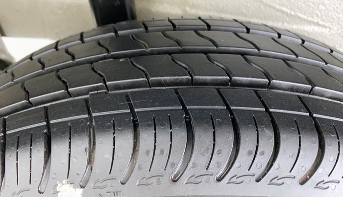 2021 Maruti S PRESSO VXI PLUS, Petrol, Manual, 4,614 km, Right Rear Tyre Tread