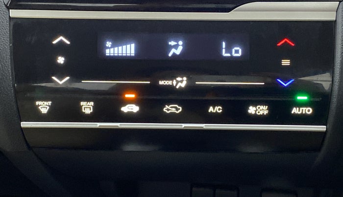 2018 Honda Jazz 1.2L I-VTEC V, Petrol, Manual, 40,622 km, Automatic Climate Control