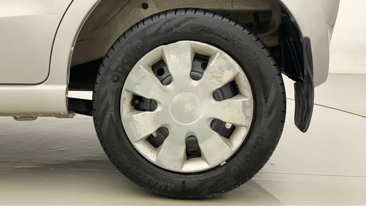 2012 Maruti A Star VXI (ABS) AT, Petrol, Automatic, 76,588 km, Left Rear Wheel