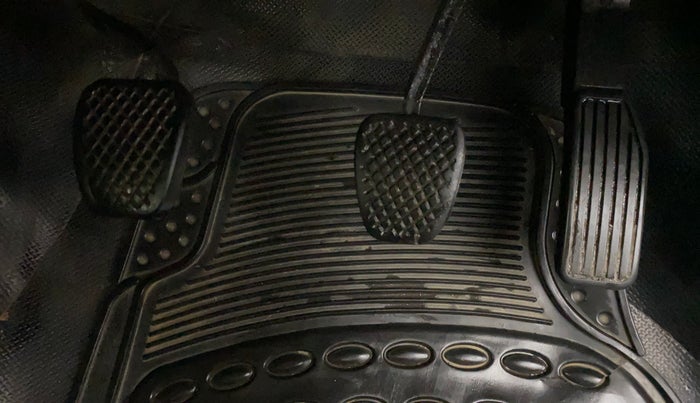 2016 Honda City 1.5L I-VTEC VX, Petrol, Manual, 74,515 km, Pedals