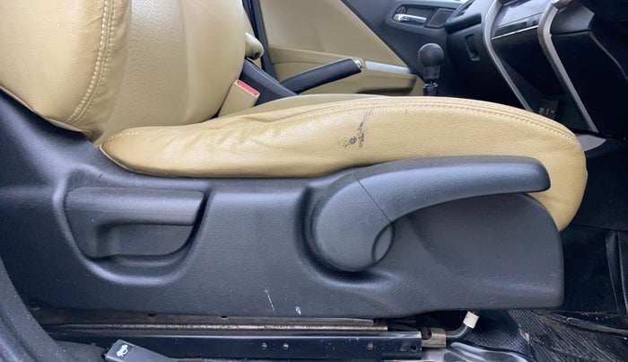 2016 Honda City 1.5L I-VTEC VX, Petrol, Manual, 74,515 km, Driver Side Adjustment Panel