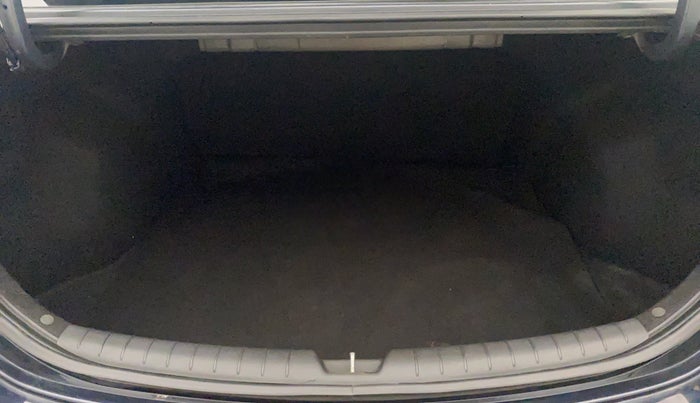 2020 Hyundai Verna SX 1.5 VTVT IVT, Petrol, Automatic, 10,815 km, Boot Inside