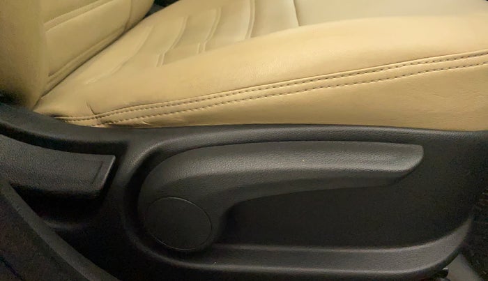 2020 Hyundai Verna SX 1.5 VTVT IVT, Petrol, Automatic, 10,815 km, Driver Side Adjustment Panel