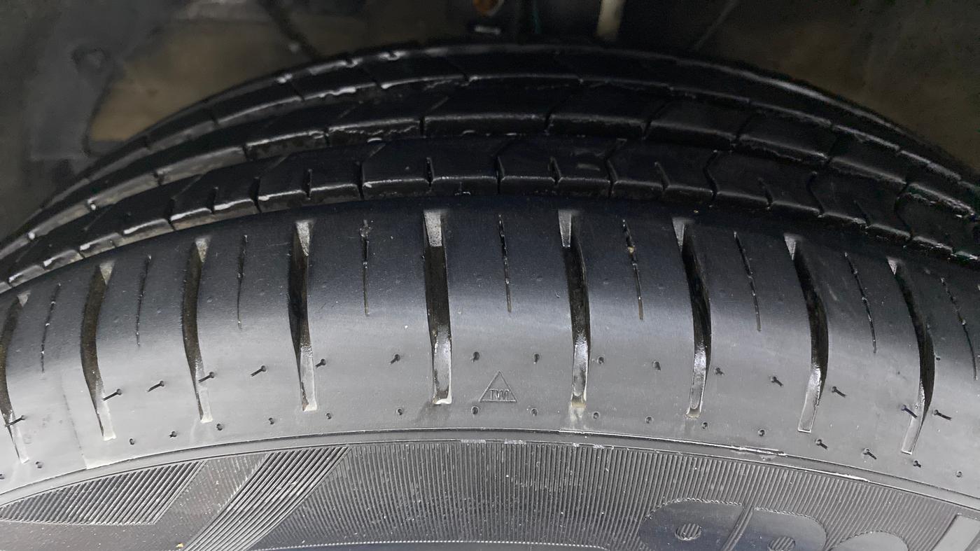2021 Maruti Baleno ZETA 1.2 K12 CVT, Petrol, Automatic, 4,065 km, Left Front Tyre Tread