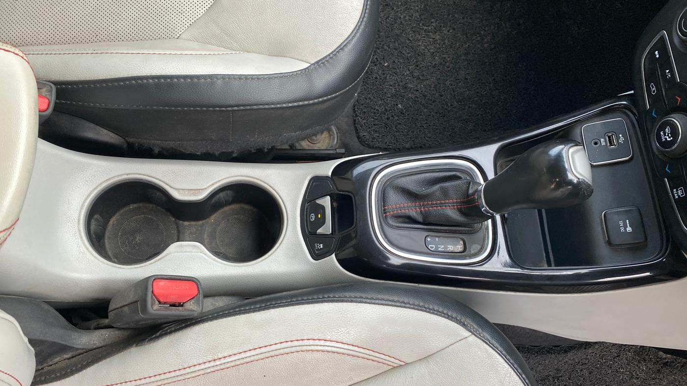 2019 Jeep Compass LIMITED PLUS PETROL AT, Petrol, Automatic, 71,838 km, Gear Lever