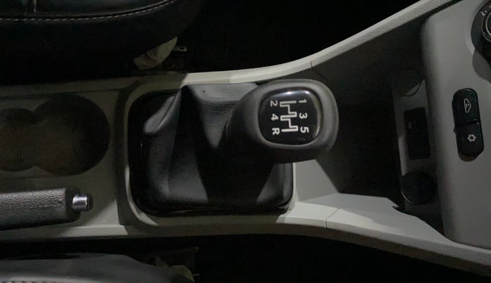 2022 Tata Tiago XT PETROL, Petrol, Manual, 8,713 km, Gear Lever