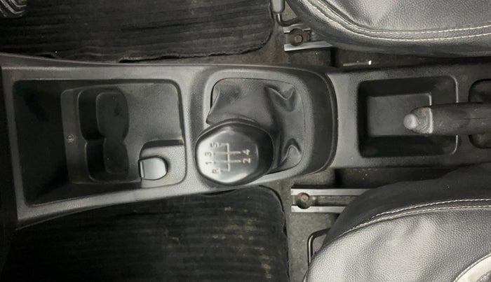 2018 Renault Kwid RXT 1.0, Petrol, Manual, 43,027 km, Gear Lever