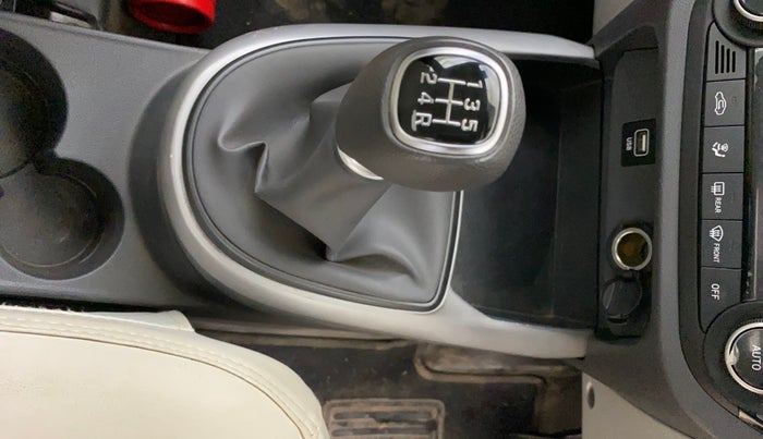 2022 Hyundai GRAND I10 NIOS SPORTZ 1.2 KAPPA VTVT CNG, CNG, Manual, 27,045 km, Gear Lever