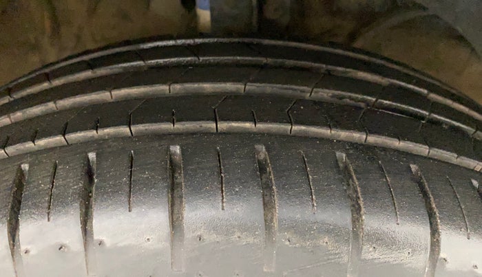2021 Maruti Baleno ALPHA PETROL 1.2, Petrol, Manual, 18,879 km, Right Front Tyre Tread