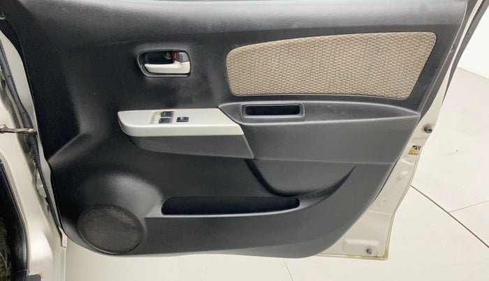 2014 Maruti Wagon R 1.0 LXI, Petrol, Manual, 37,961 km, Driver Side Door Panels Control