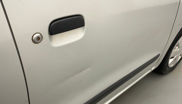 2014 Maruti Wagon R 1.0 LXI, Petrol, Manual, 37,961 km, Driver-side door - Minor scratches