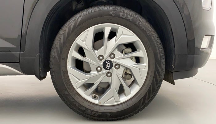 2021 Hyundai Creta SX IVT 1.5 PETROL, Petrol, Automatic, 8,280 km, Right Front Wheel