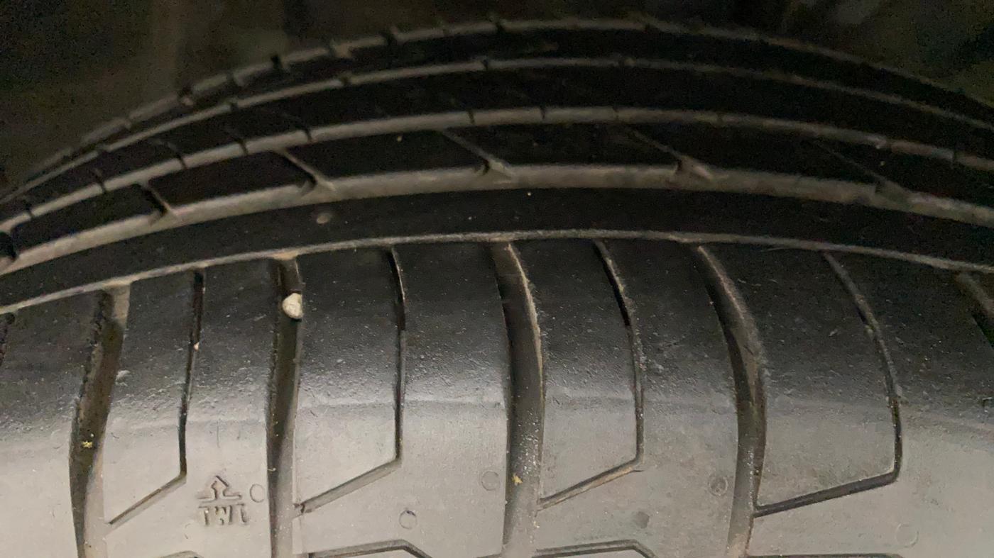 2021 Hyundai Creta SX IVT 1.5 PETROL, Petrol, Automatic, 8,280 km, Right Front Tyre Tread