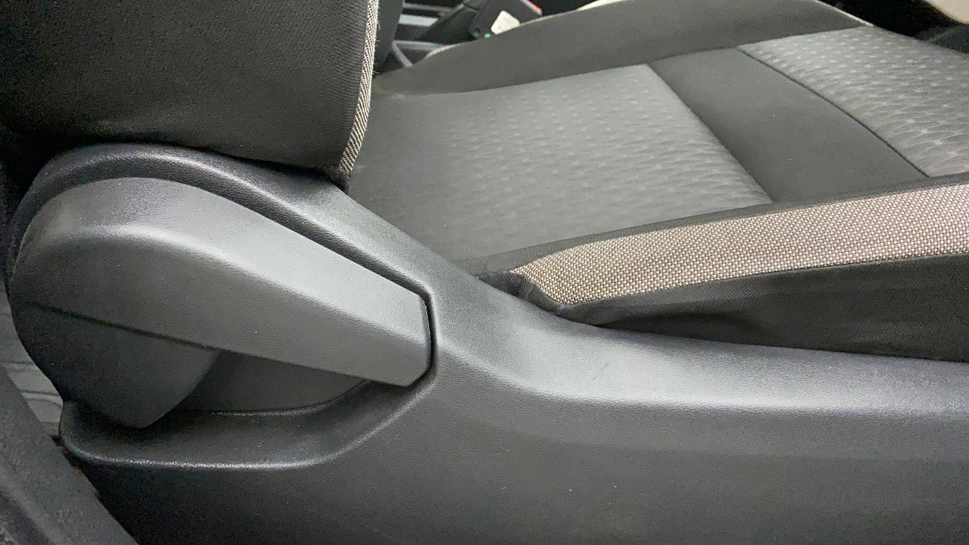 2022 Nissan MAGNITE XE, Petrol, Manual, 15,031 km, Driver Side Adjustment Panel