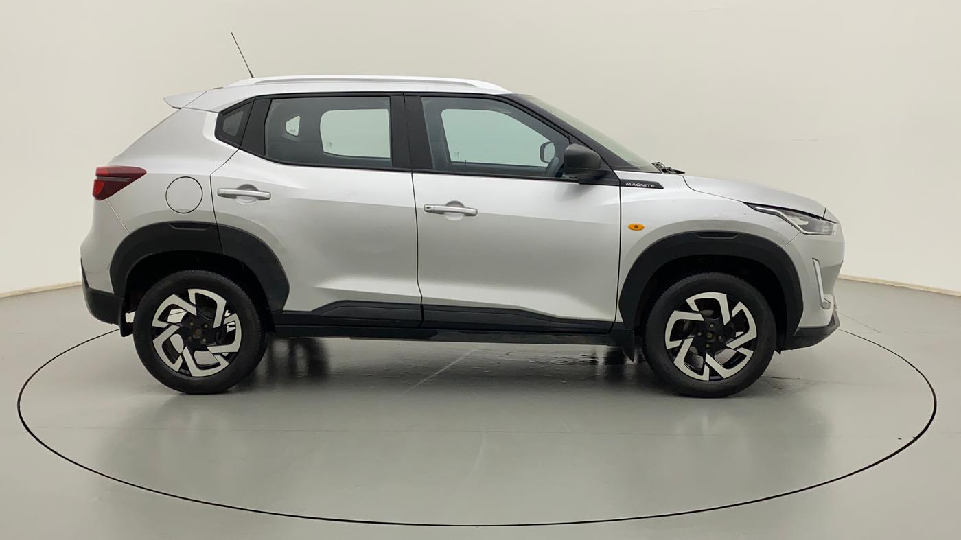 2022 Nissan MAGNITE XE, Petrol, Manual, 15,031 km, Right Side View