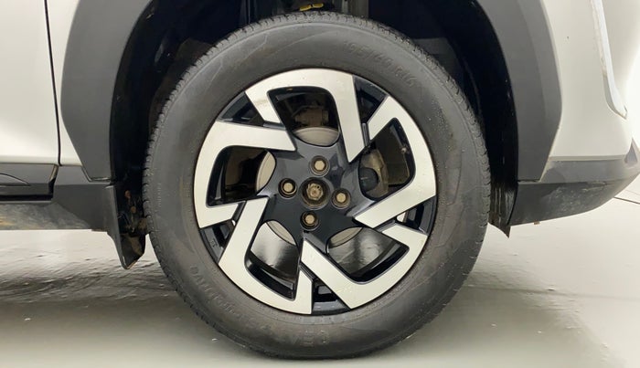 2022 Nissan MAGNITE XE, Petrol, Manual, 15,031 km, Right Front Wheel